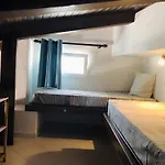 Trilocale Taverna 80 Mt